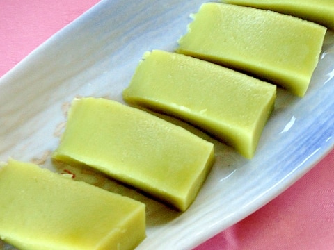 ルクエ&レンジで簡単!抹茶ラテういろう